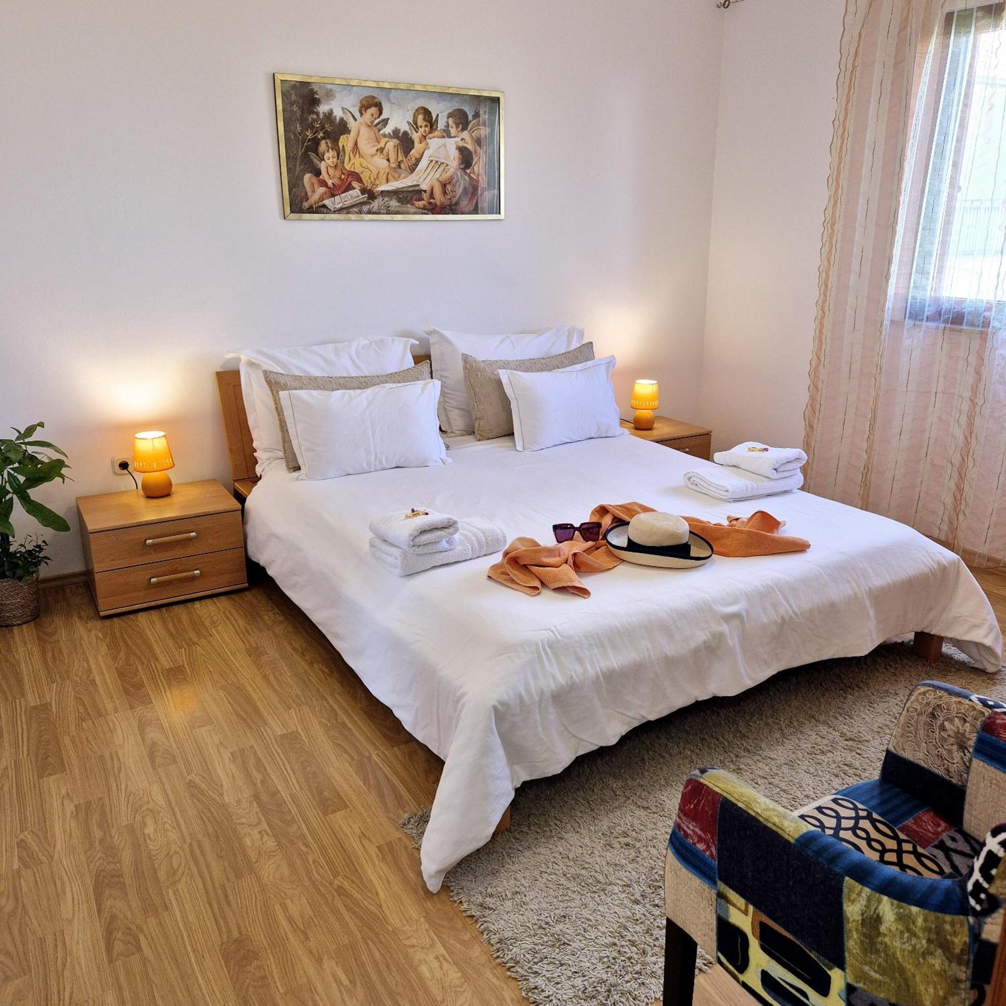 Kaštela Apartments Olivia מראה חיצוני תמונה